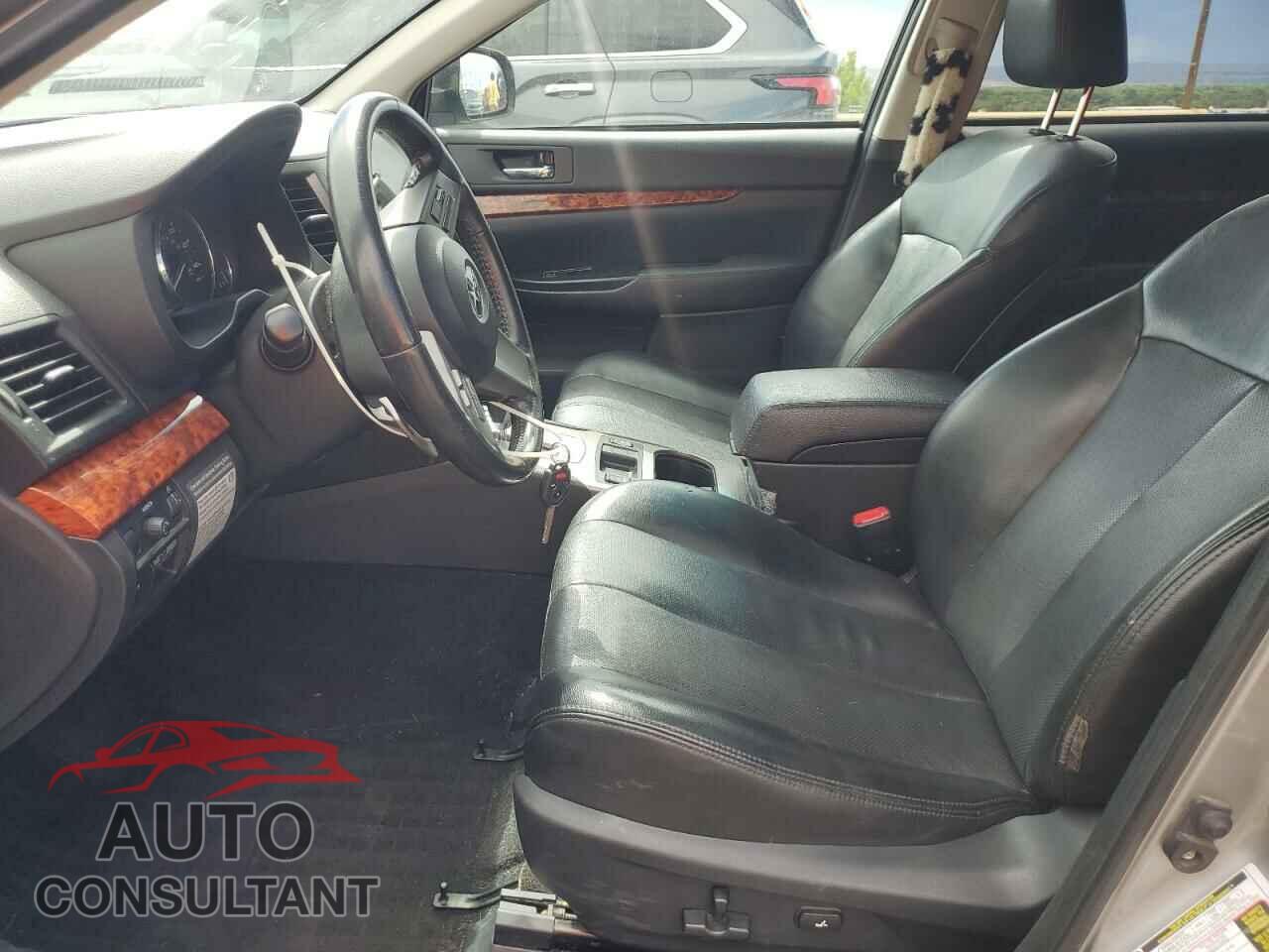 SUBARU OUTBACK 2011 - 4S4BRBJC8B3406589