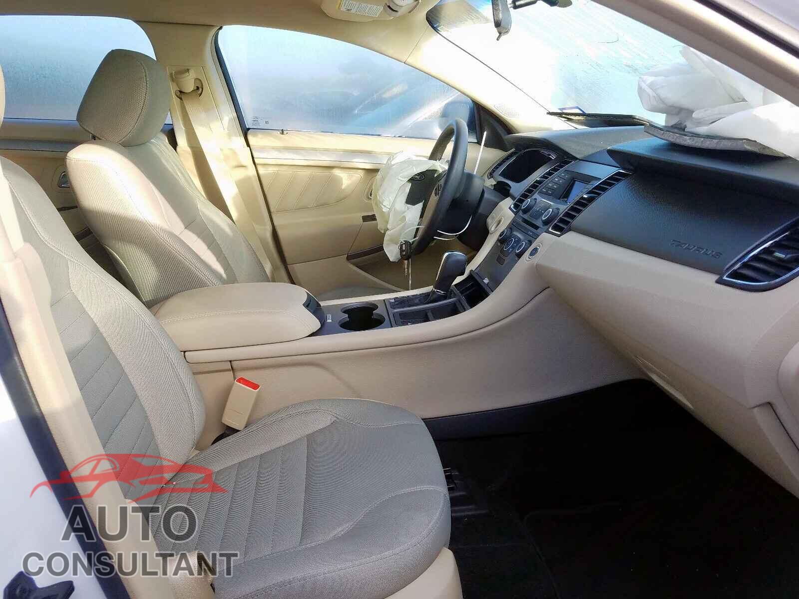 FORD TAURUS 2017 - 1FAHP2D81HG125799