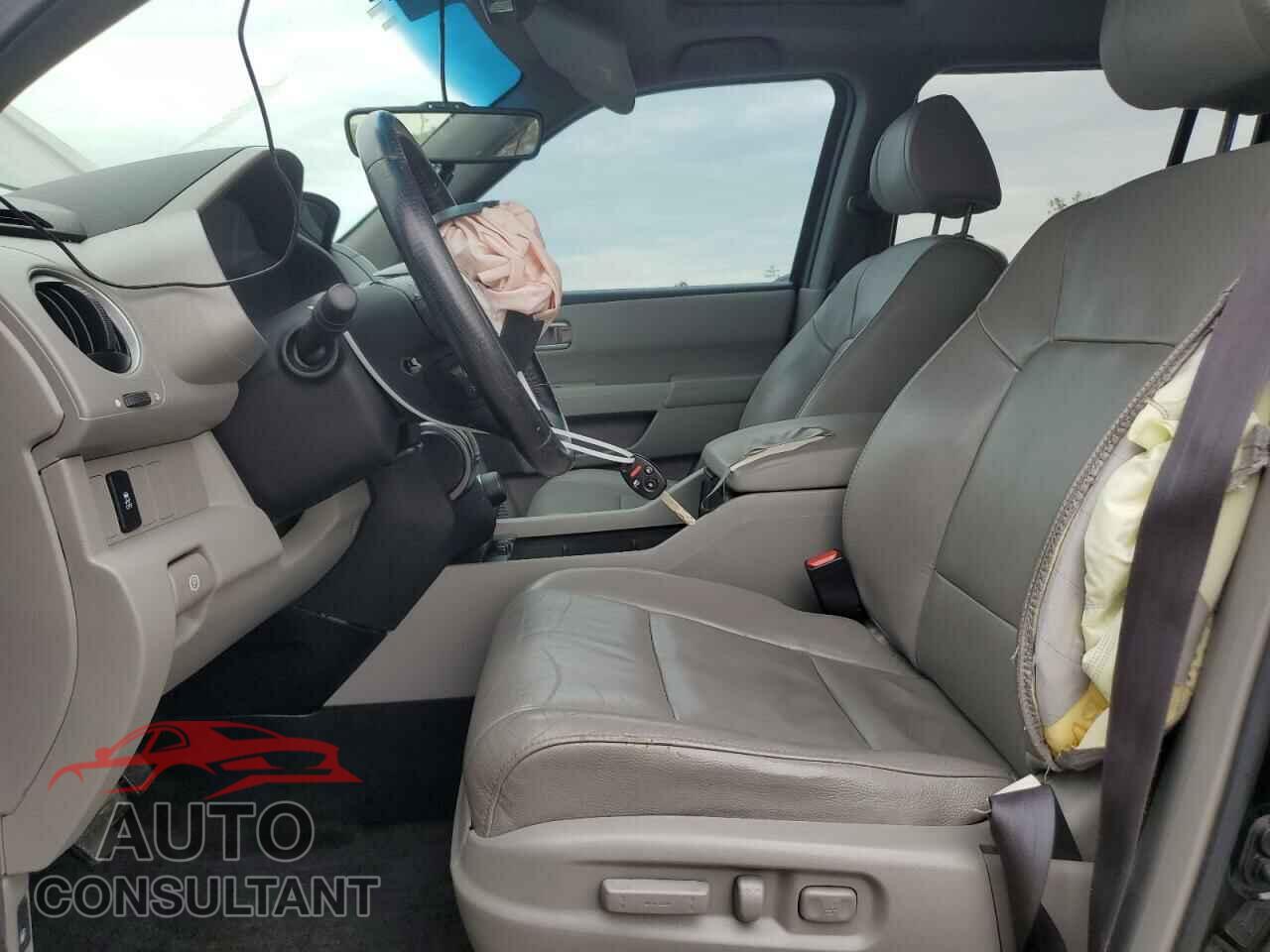 HONDA PILOT 2012 - 5FNYF4H6XCB033367