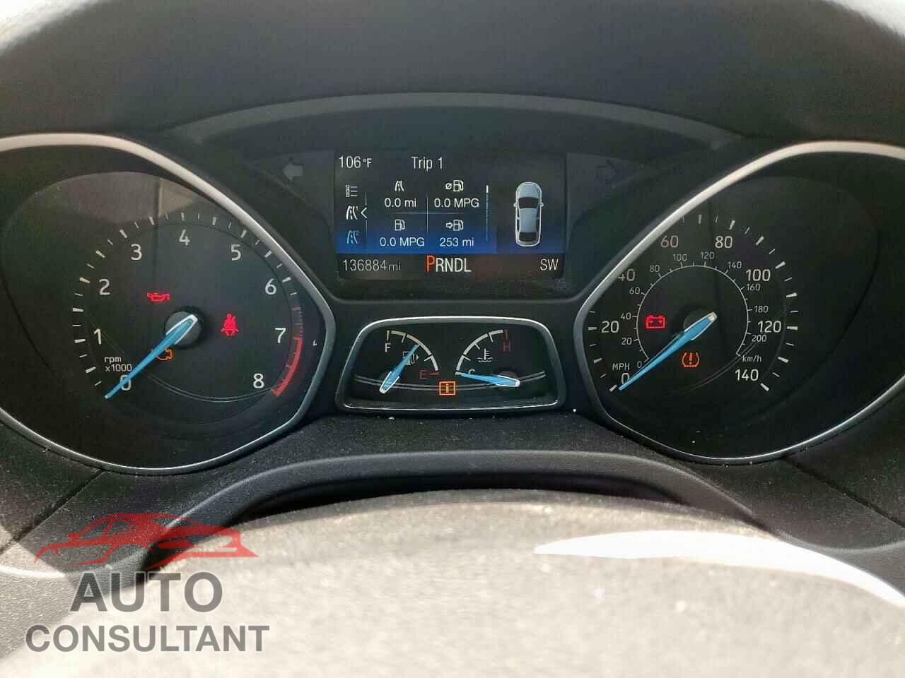 FORD FOCUS 2015 - 1FADP3F21FL219151