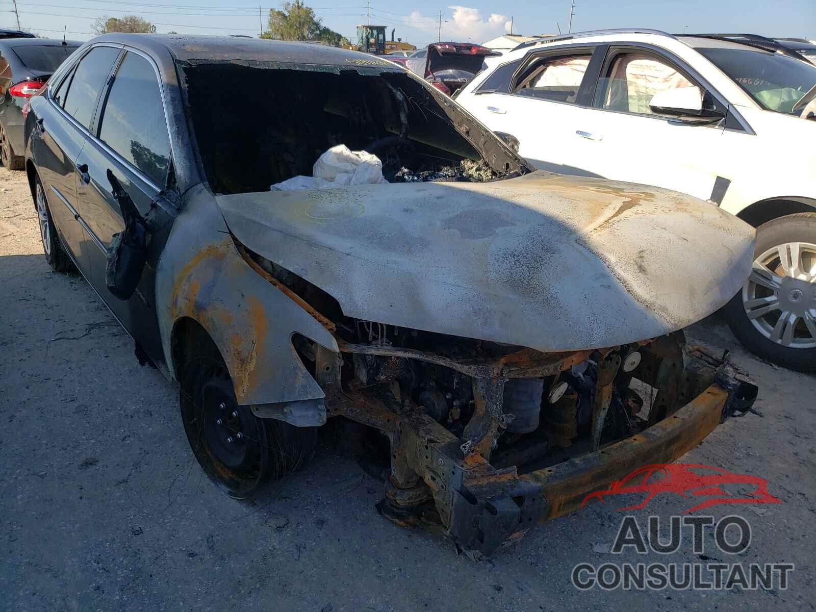 TOYOTA CAMRY 2016 - 4T1BF1FK8GU517728