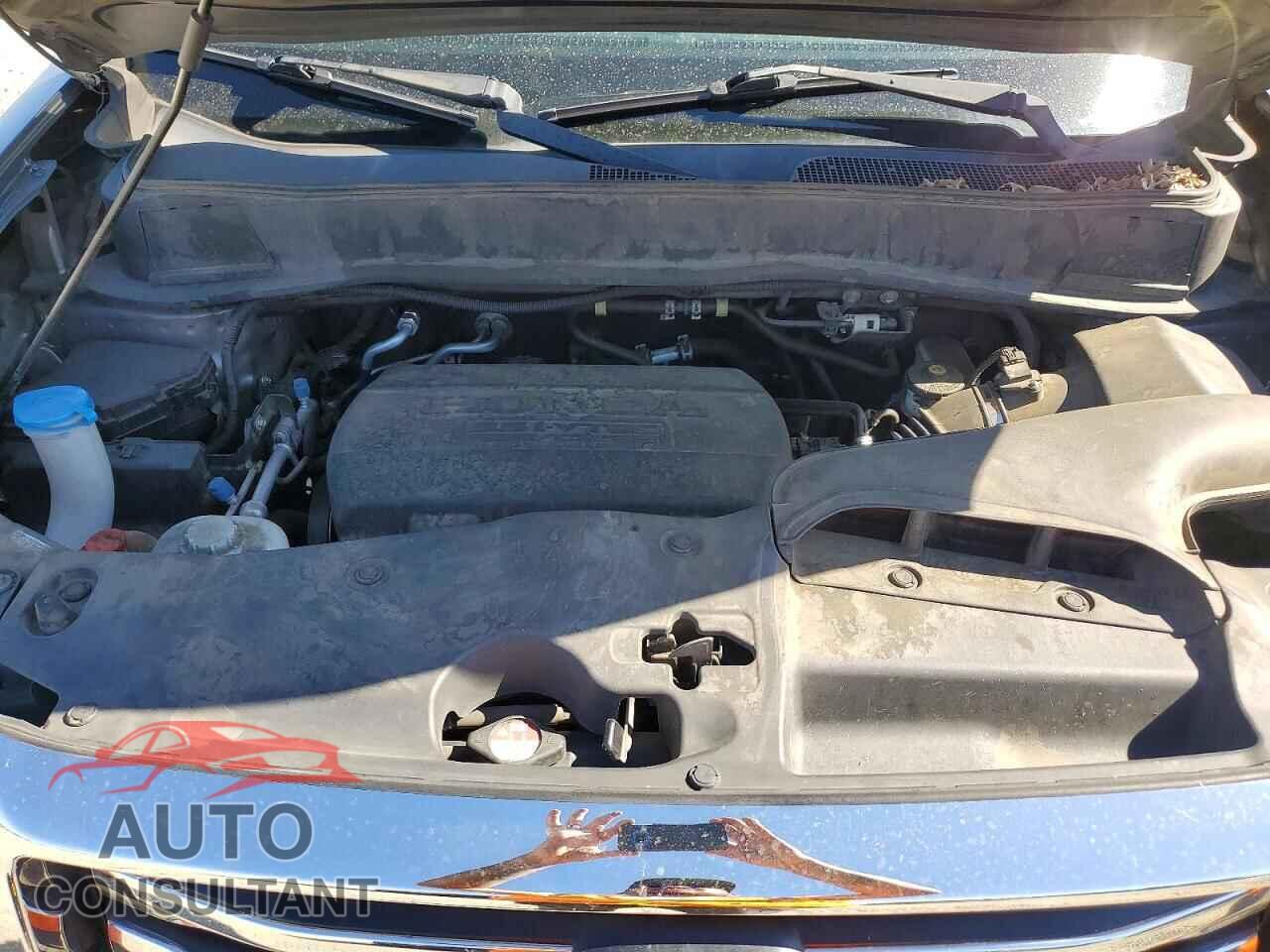 HONDA PILOT 2013 - 5FNYF4H50DB066550