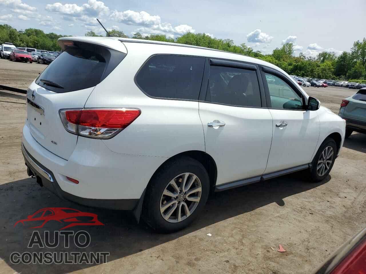 NISSAN PATHFINDER 2013 - 5N1AR2MM9DC674845