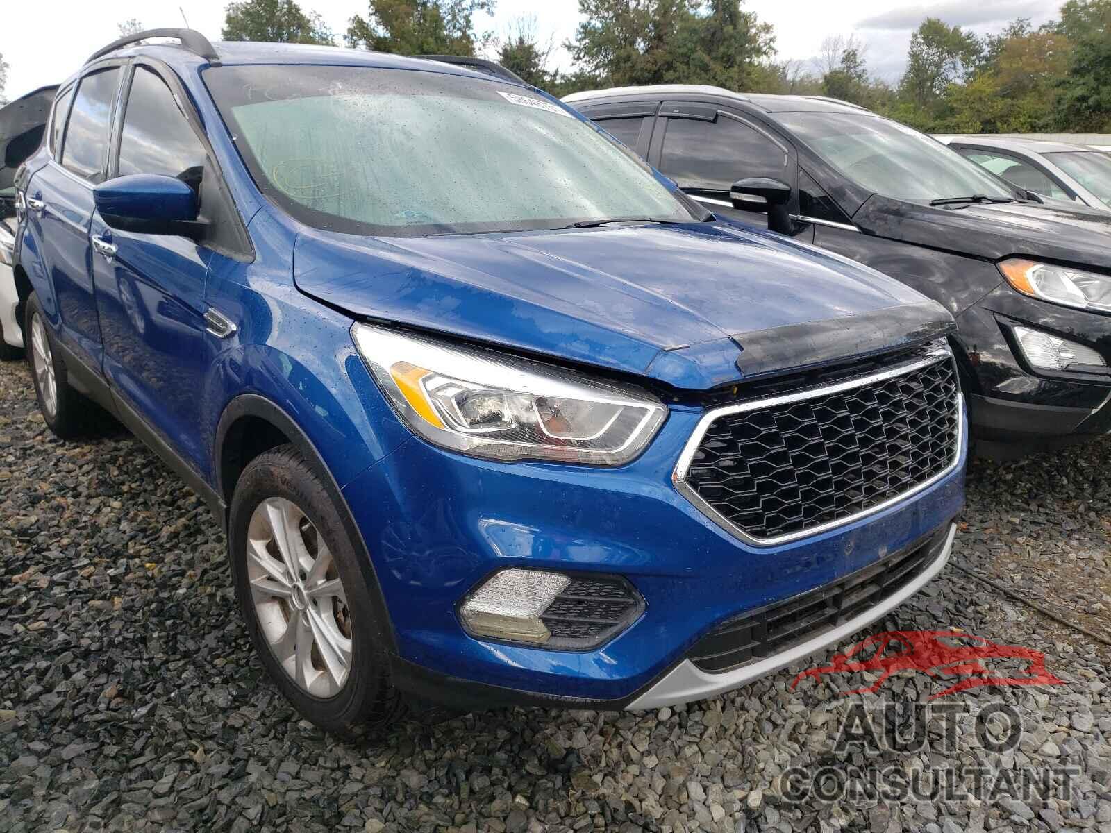 FORD ESCAPE 2017 - 1FMCU9G94HUA30838