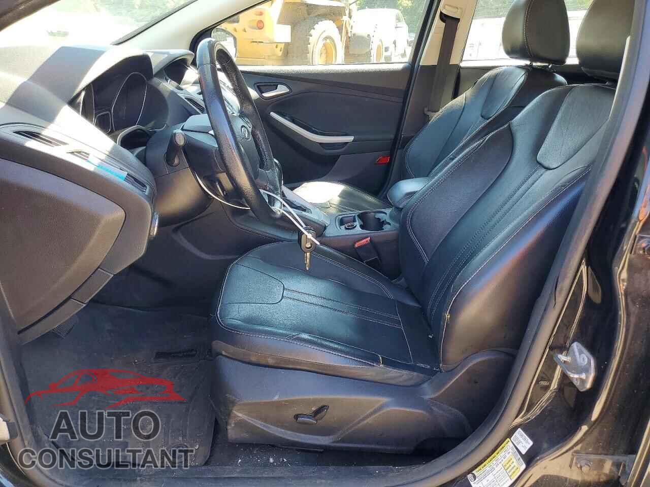 FORD FOCUS 2014 - 1FADP3K29EL294975