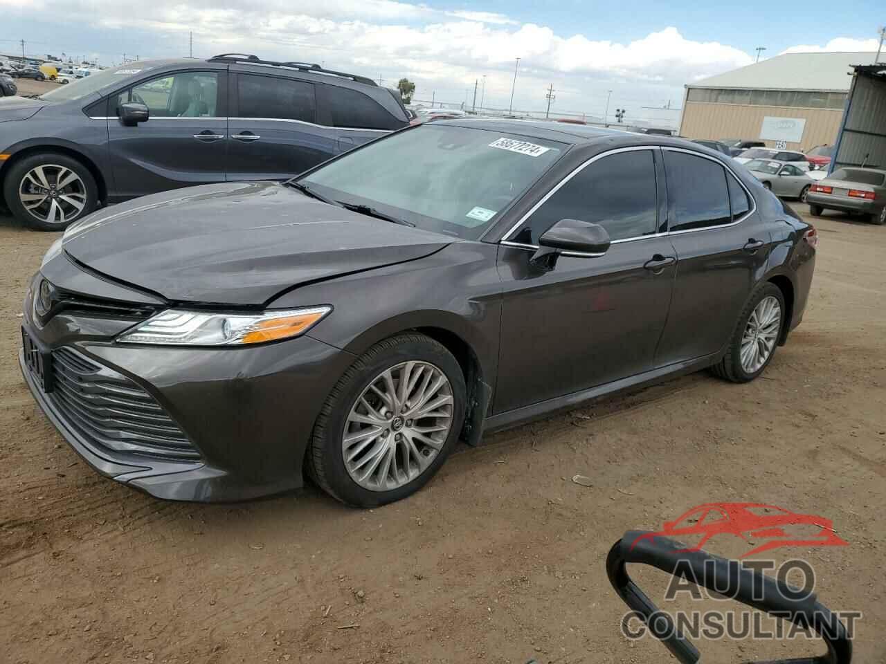 TOYOTA CAMRY 2019 - 4T1B11HK5KU727403