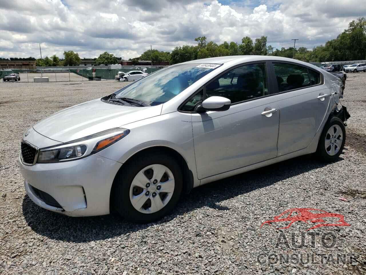 KIA FORTE 2018 - 3KPFK4A73JE240157