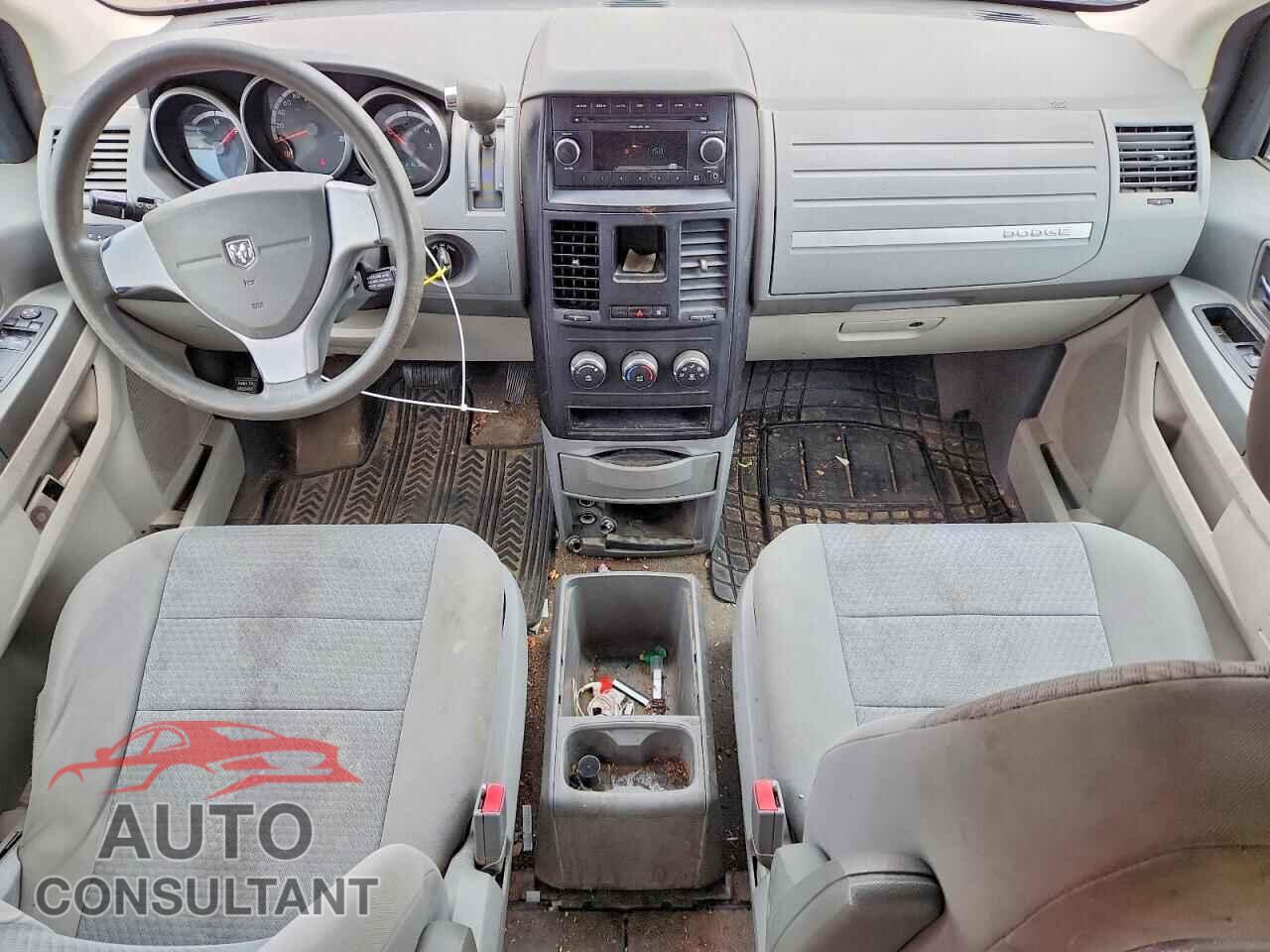 DODGE CARAVAN 2010 - 2D4RN4DE3AR371329