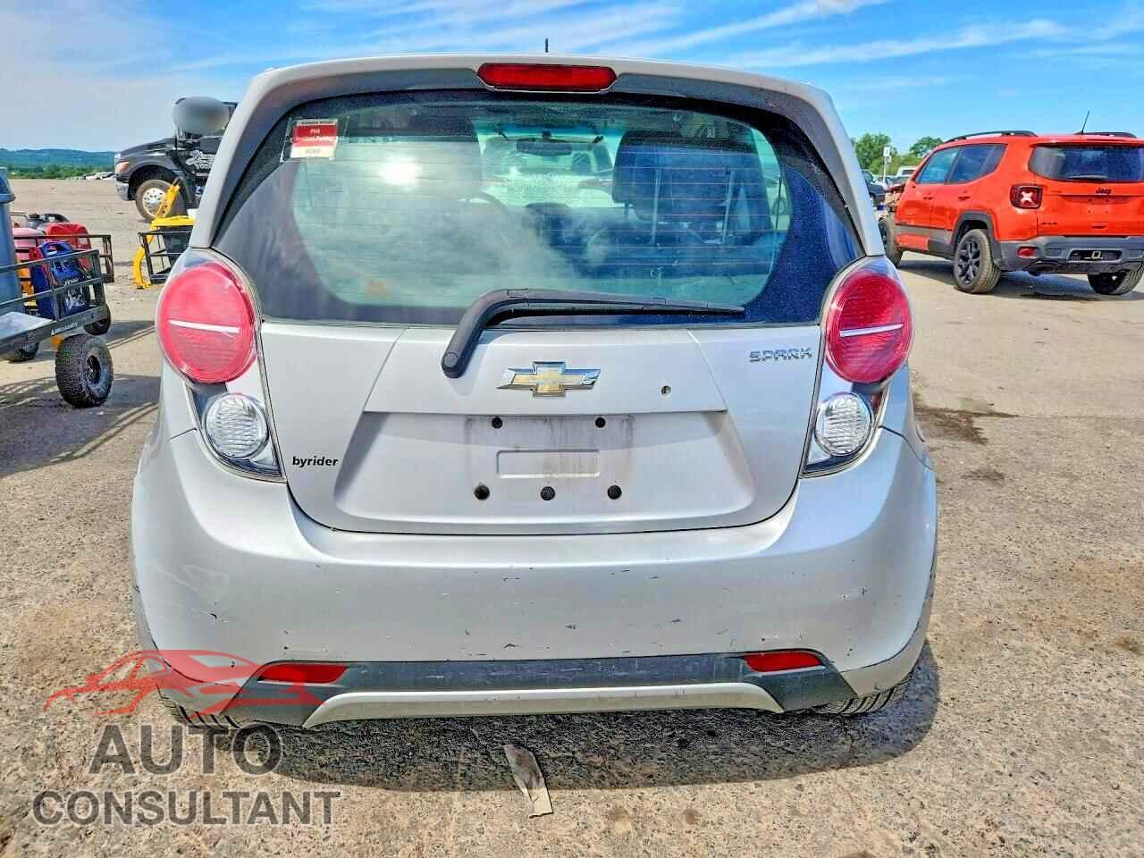 CHEVROLET SPARK 2014 - KL8CB6S94EC540133
