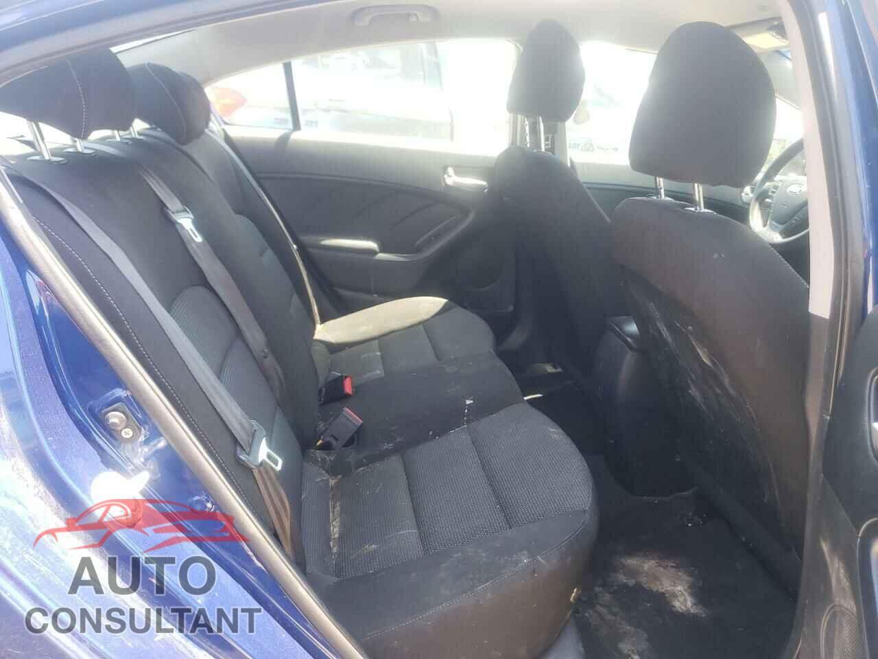 KIA FORTE 2017 - 3KPFK4A79HE038613