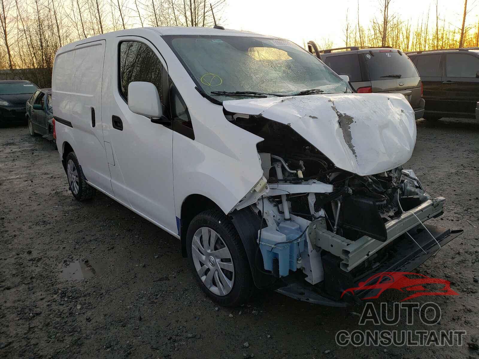 NISSAN NV 2017 - 3N6CM0KN0HK721155