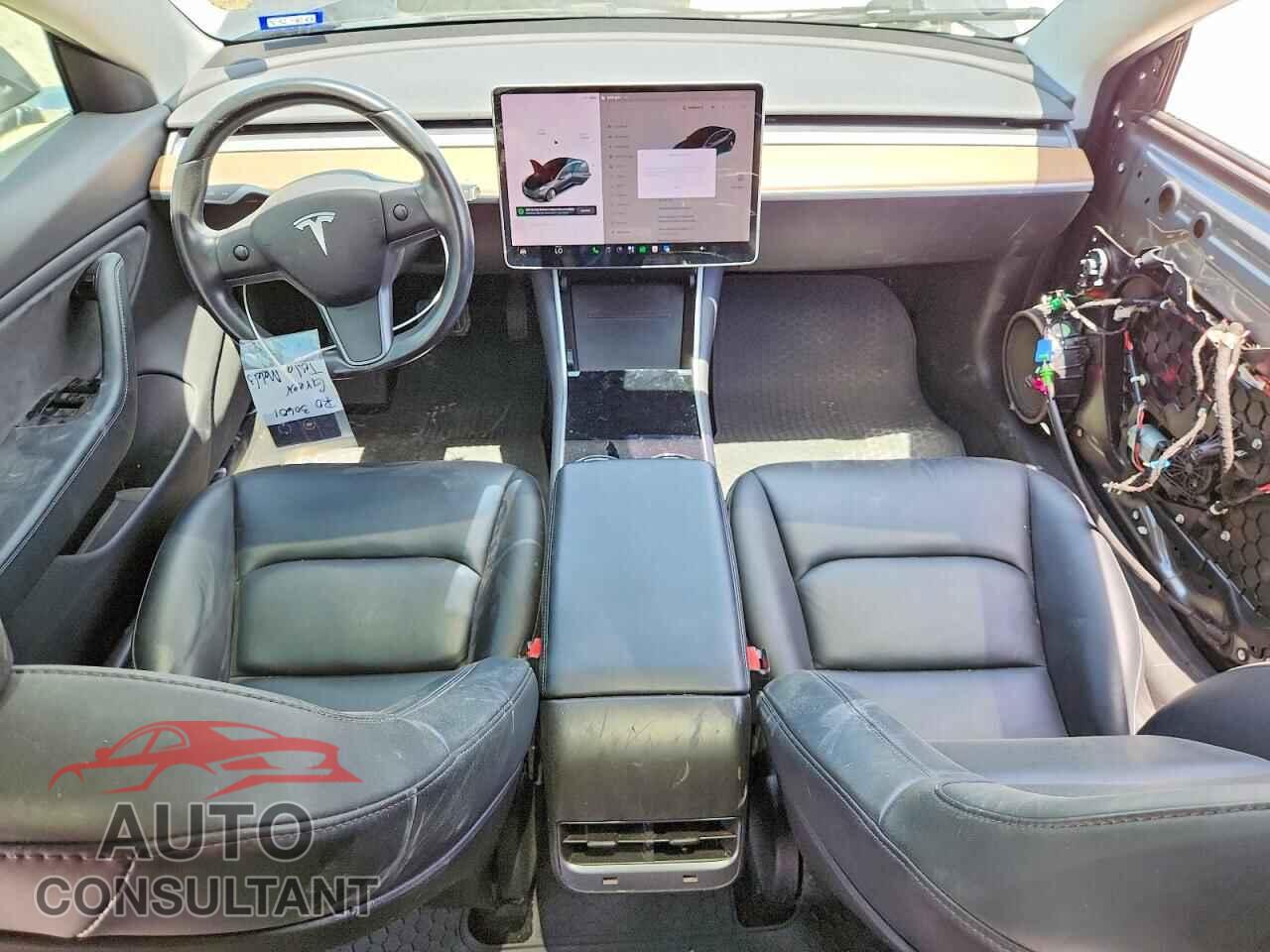 TESLA MODEL 3 2019 - 5YJ3E1EA7KF300774
