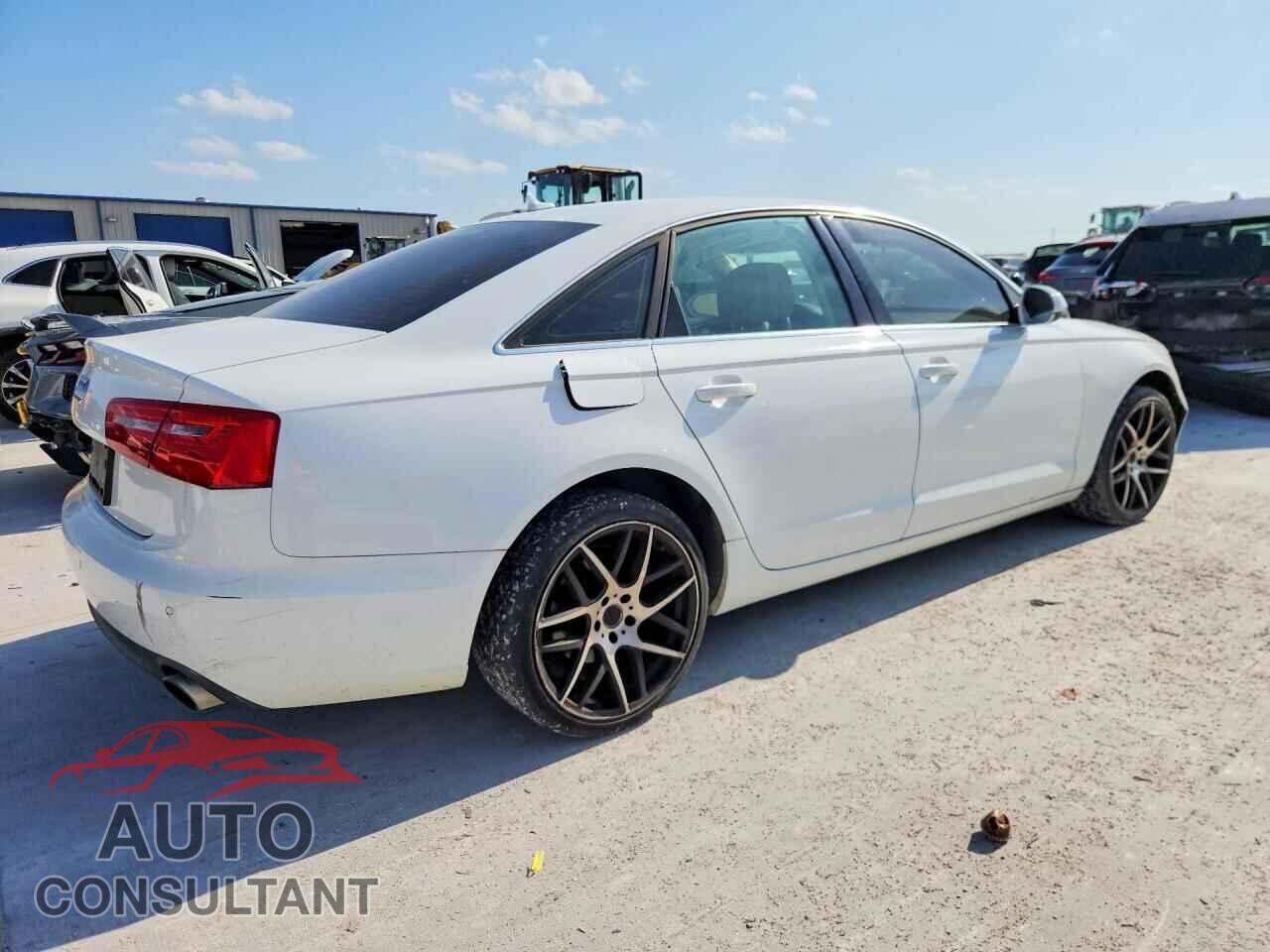 AUDI A6 2012 - WAUDFAFC5CN146549