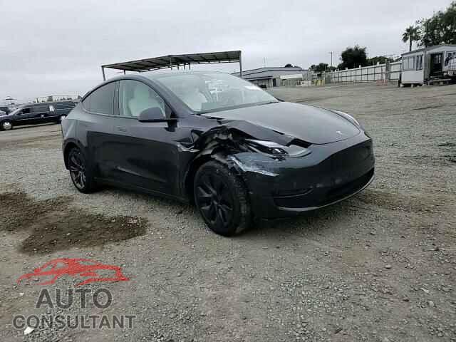 TESLA MODEL Y 2024 - 7SAYGDED4RF103411