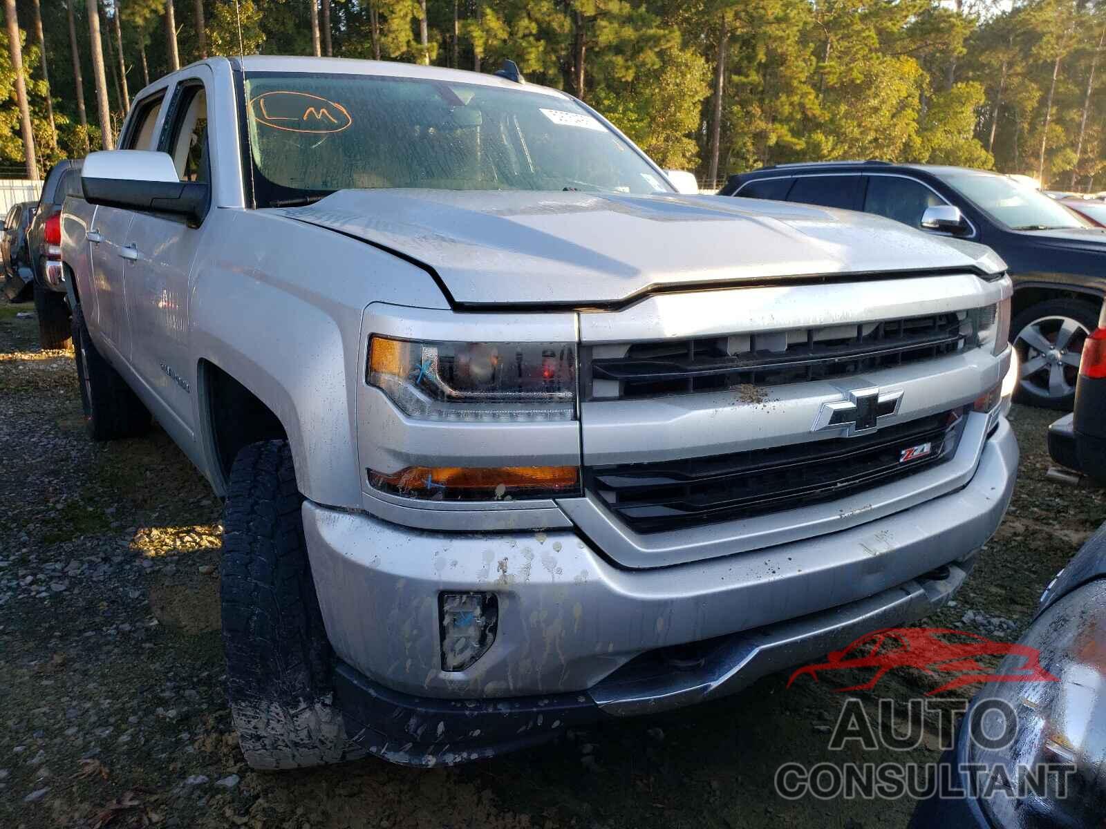 CHEVROLET SILVERADO 2017 - 3GCUKREC1HG185721