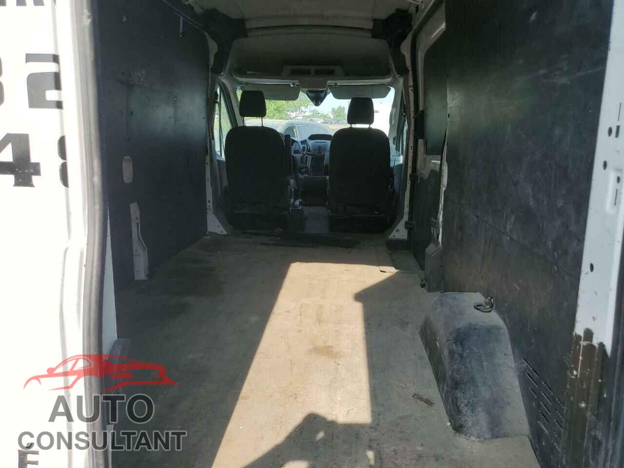 FORD TRANSIT 2019 - 1FTYR2CM1KKA90561