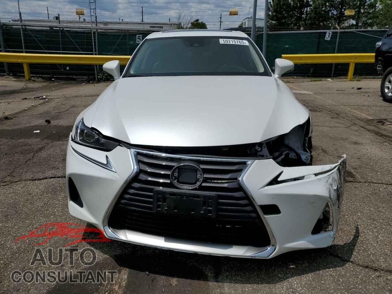 LEXUS IS 2019 - JTHC81D22K5034971