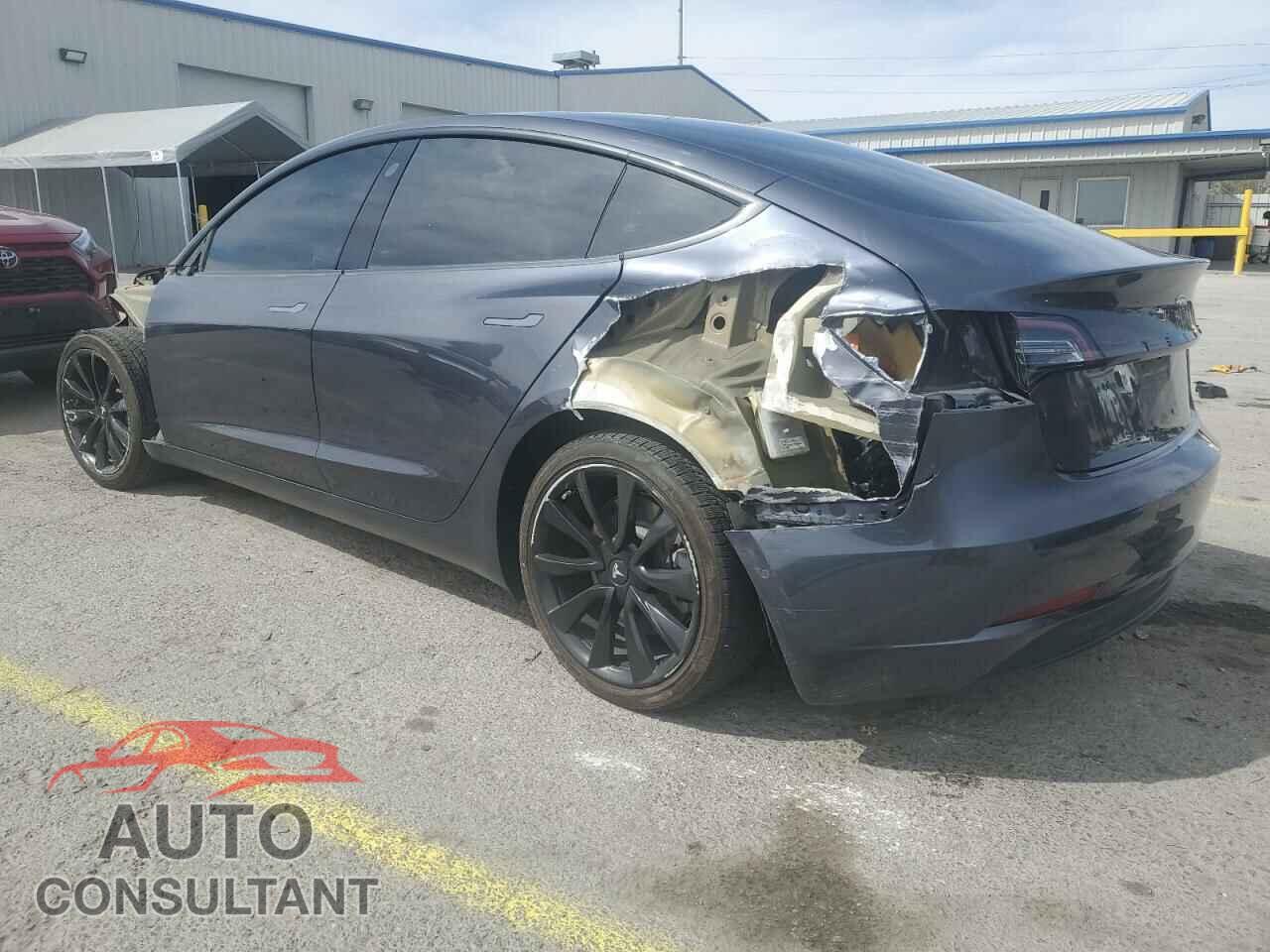TESLA MODEL 3 2018 - 5YJ3E1EA4JF110168