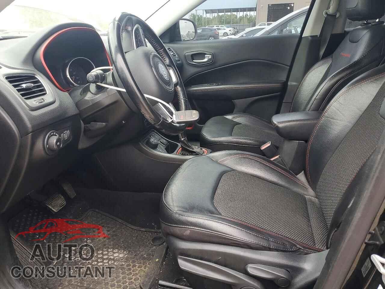 JEEP COMPASS 2020 - 3C4NJDDB2LT207891