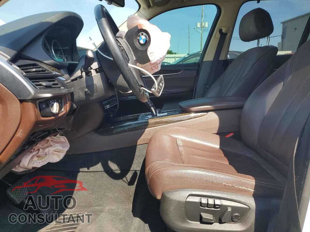 BMW X5 2014 - 5UXKR2C55E0C01273