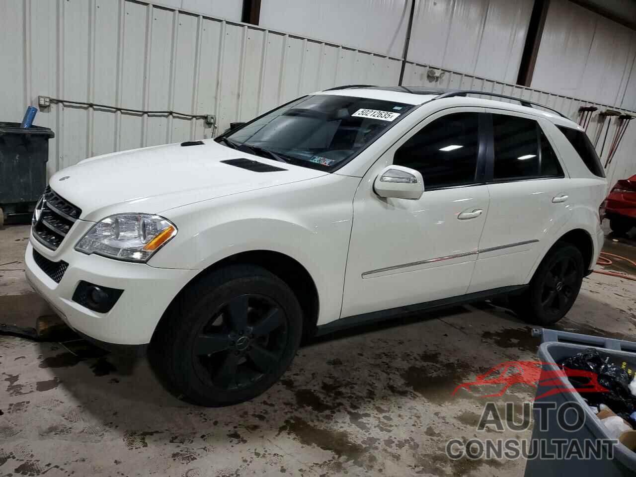 MERCEDES-BENZ M-CLASS 2009 - 4JGBB86E39A518613