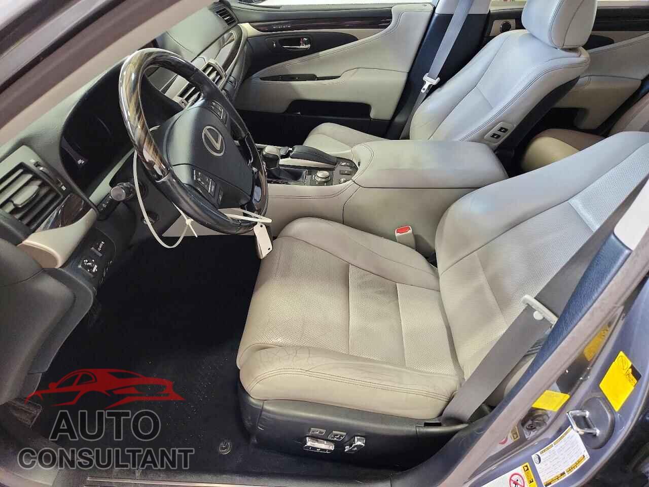 LEXUS LS460 2013 - JTHCL5EF2D5019171