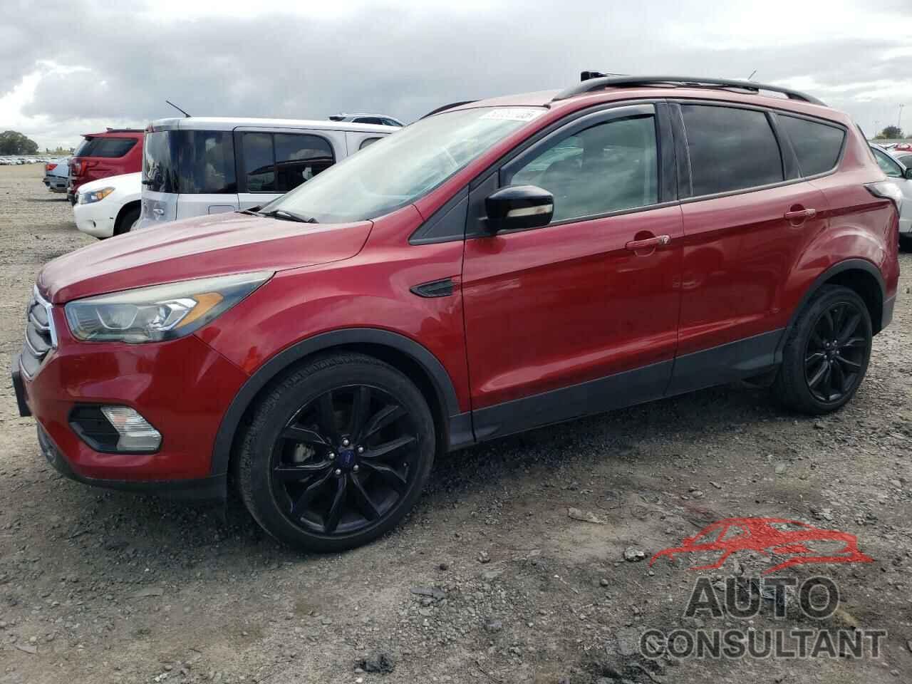 FORD ESCAPE 2017 - 1FMCU0JD8HUA82966