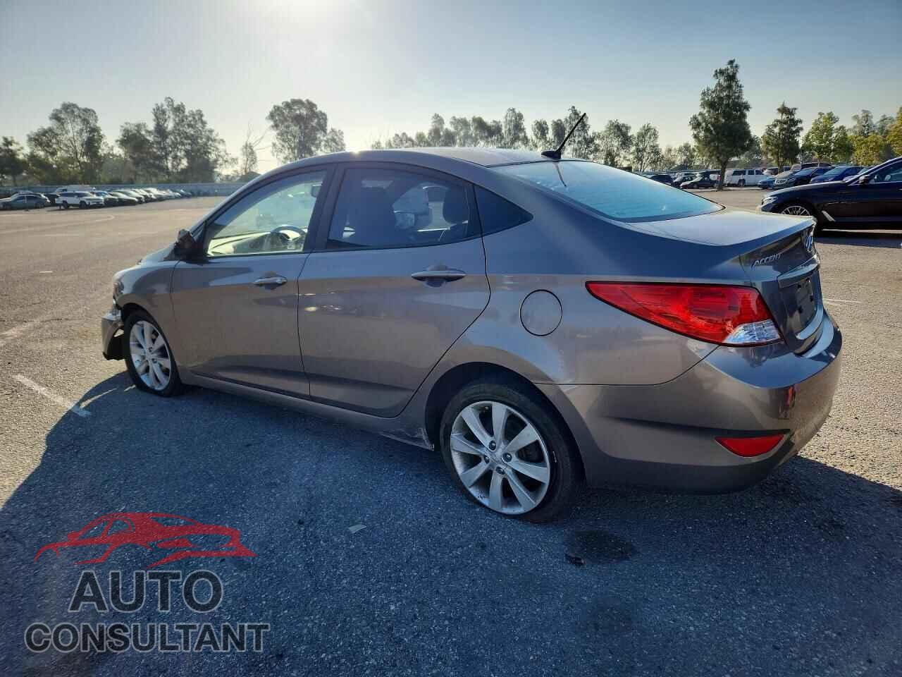 HYUNDAI ACCENT 2013 - KMHCU4AE2DU299746