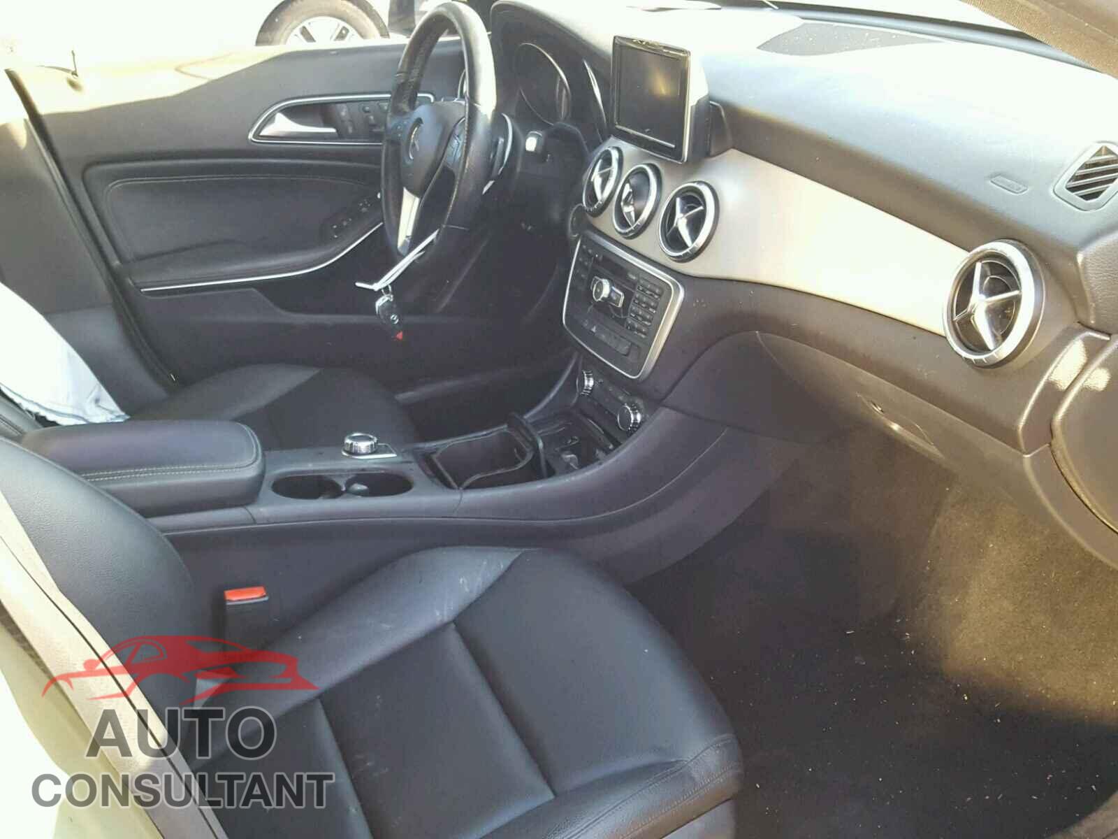 MERCEDES-BENZ C CLASS 2014 - WDDSJ4EB2EN030642