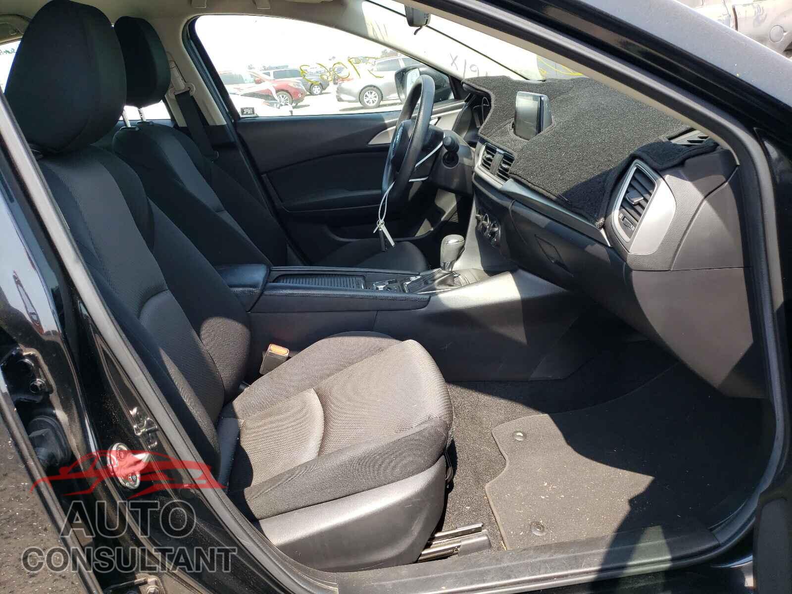 MAZDA 3 2017 - 3MZBN1U78HM137829