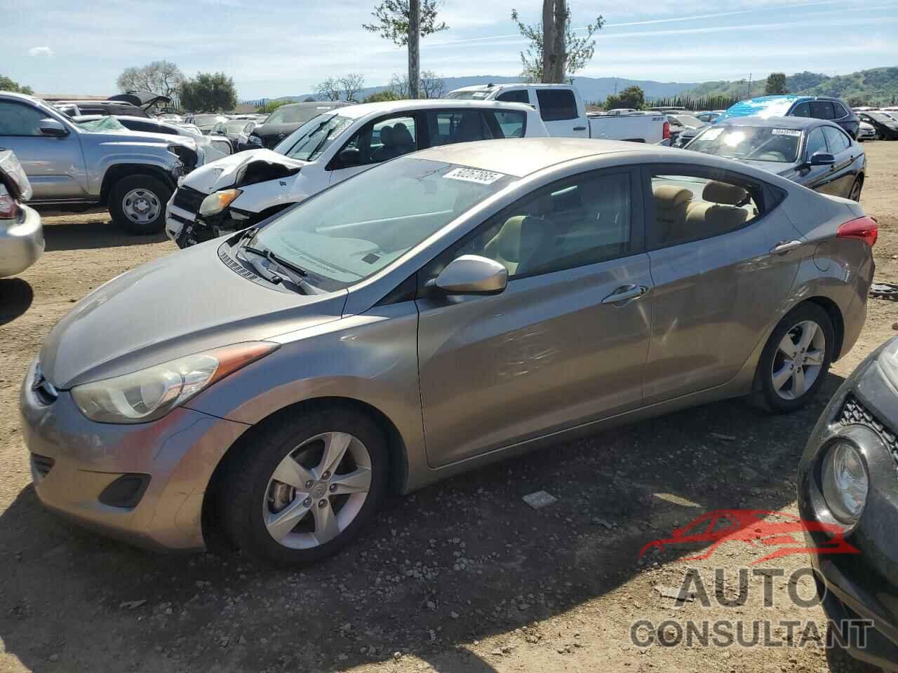 HYUNDAI ELANTRA 2013 - 5NPDH4AE6DH340032