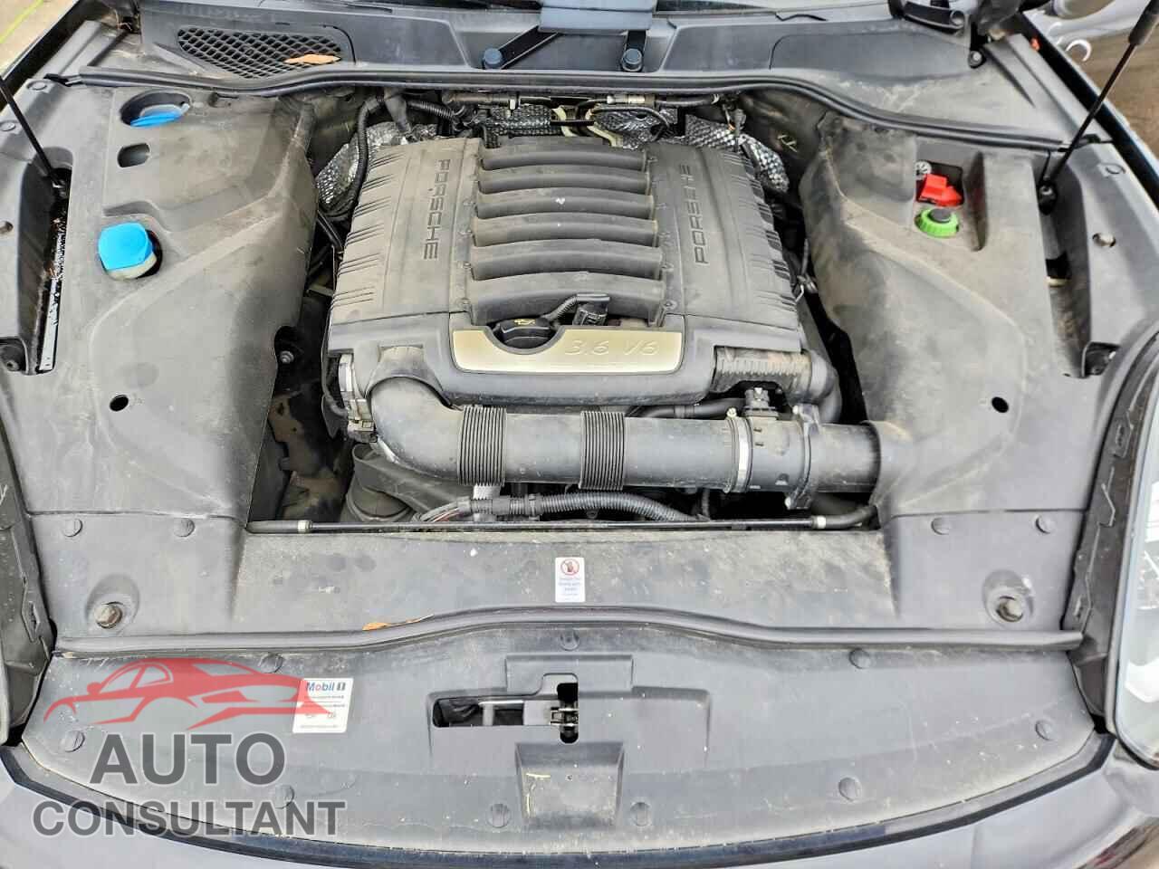 PORSCHE CAYENNE 2017 - WP1AA2A23HKA80325