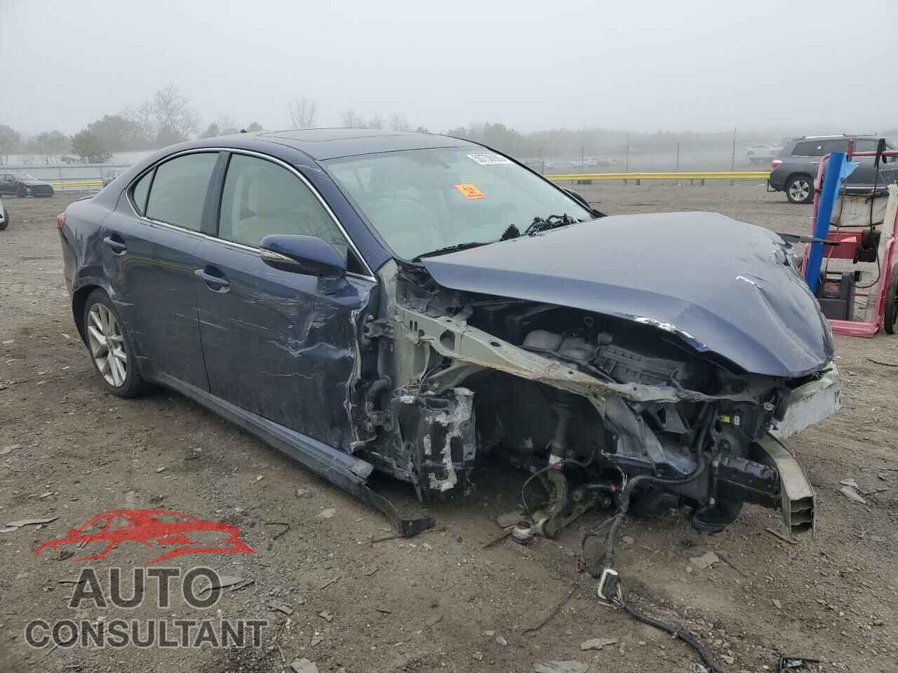 LEXUS IS 2012 - JTHCF5C25C5059380