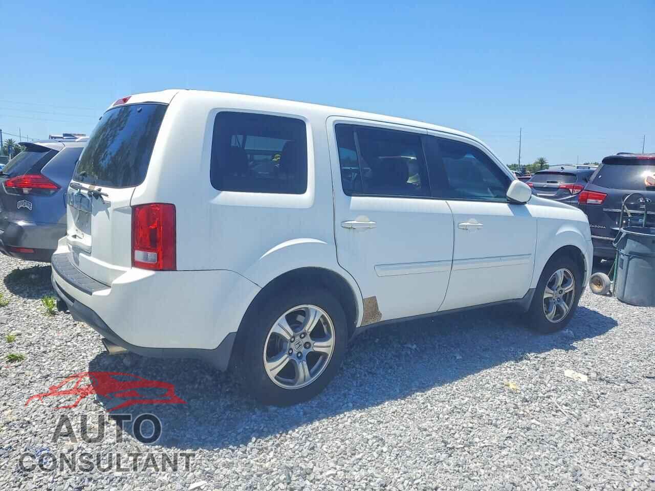 HONDA PILOT 2013 - 5FNYF3H40DB016457
