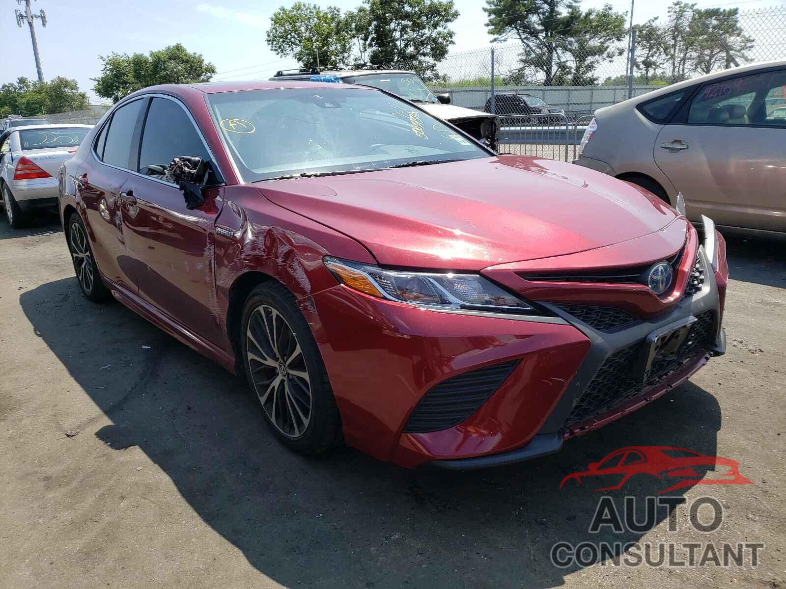 TOYOTA CAMRY 2018 - 4T1B21HK2JU502285