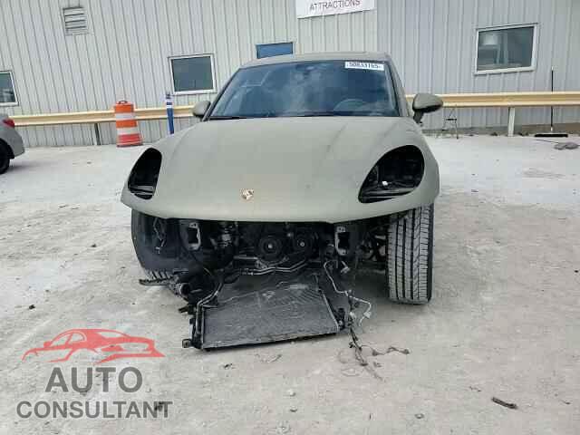 PORSCHE MACAN 2018 - WP1AA2A57JLB23087