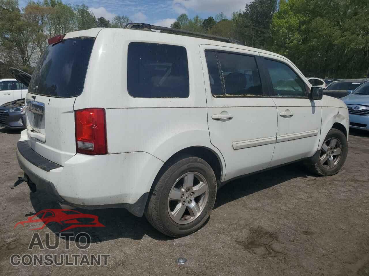 HONDA PILOT 2011 - 5FNYF3H71BB019679