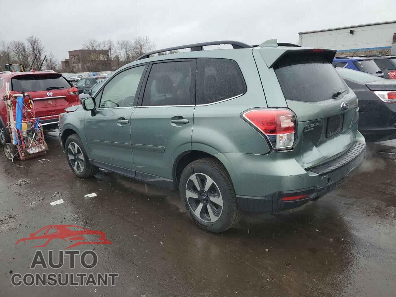 SUBARU FORESTER 2018 - JF2SJAJC7JH511441