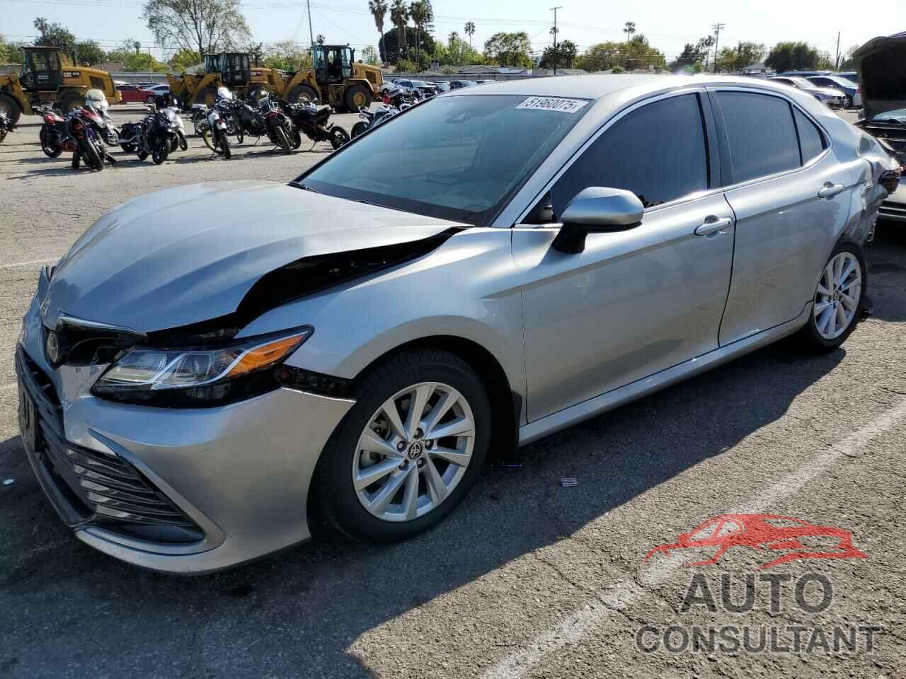TOYOTA CAMRY 2023 - 4T1C11BK1PU095827