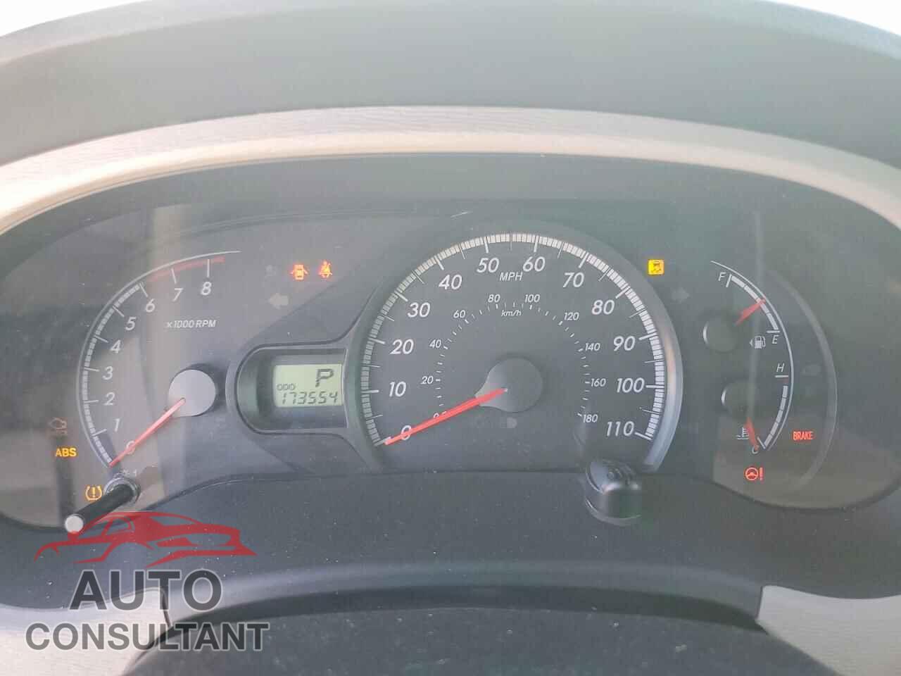 TOYOTA SIENNA 2012 - 5TDKA3DC3CS010325