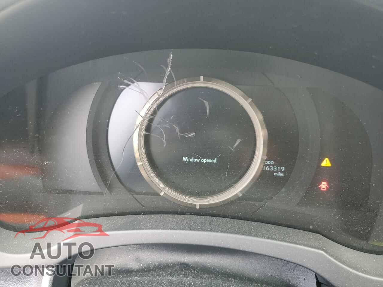 LEXUS IS 2016 - JTHBA1D27G5037209