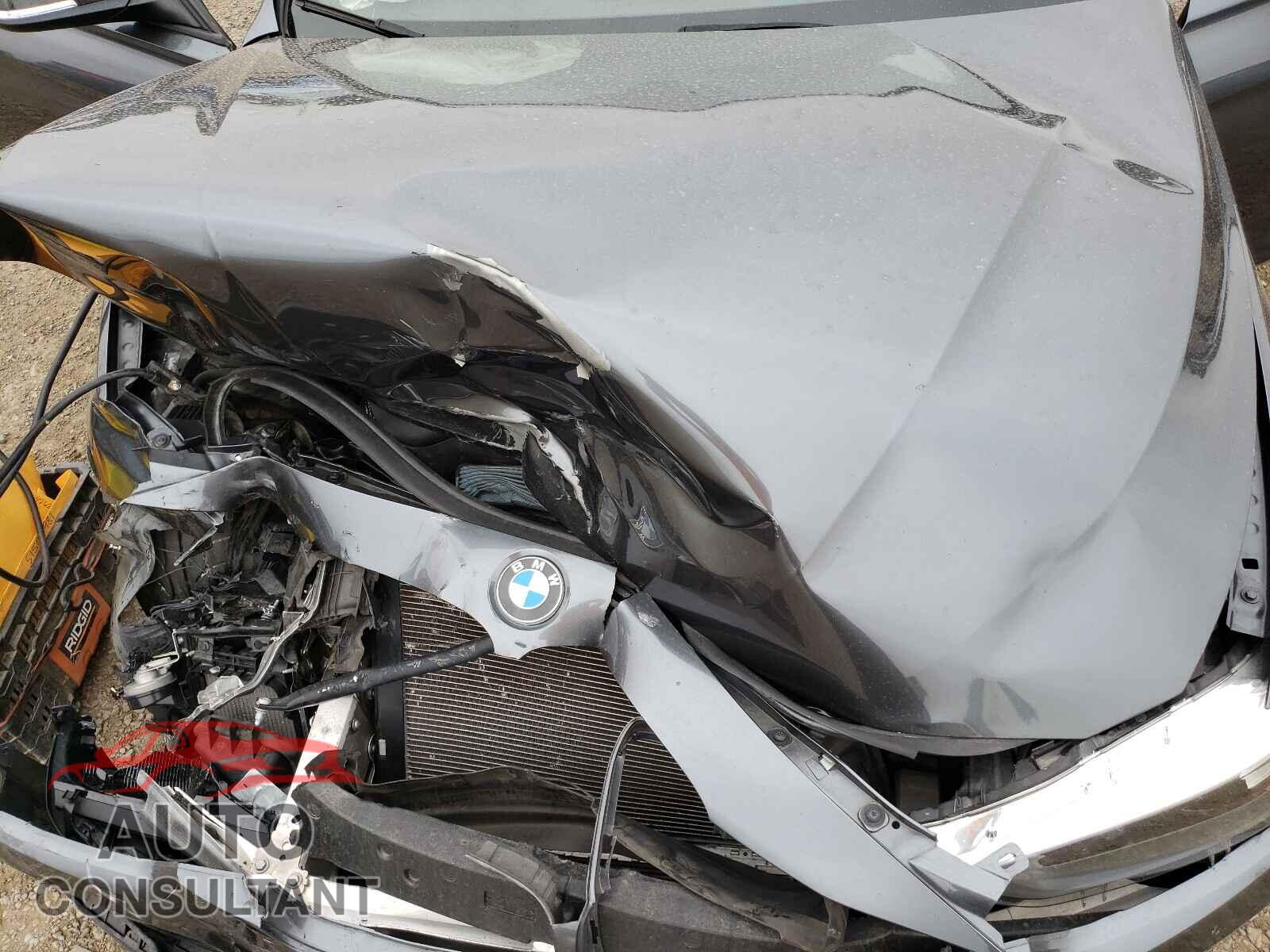 BMW 3 SERIES 2016 - WBA8E9G53GNU28388
