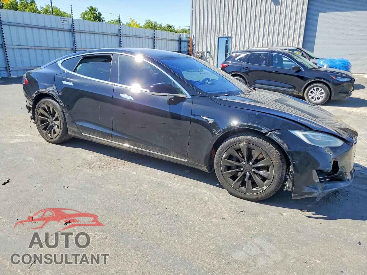 TESLA MODEL S 2018 - 5YJSA1E27JF280895