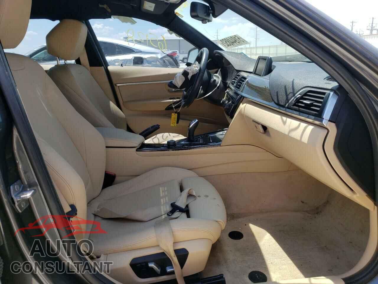 BMW 3 SERIES 2016 - WBA8E9G54GNT86295