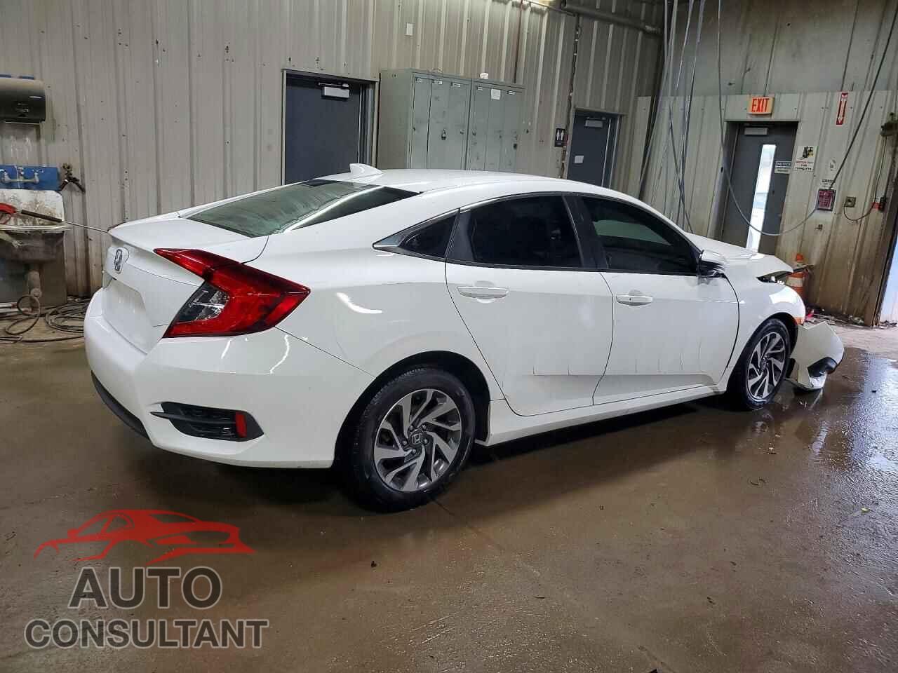 HONDA CIVIC 2018 - 19XFC2F71JE034071