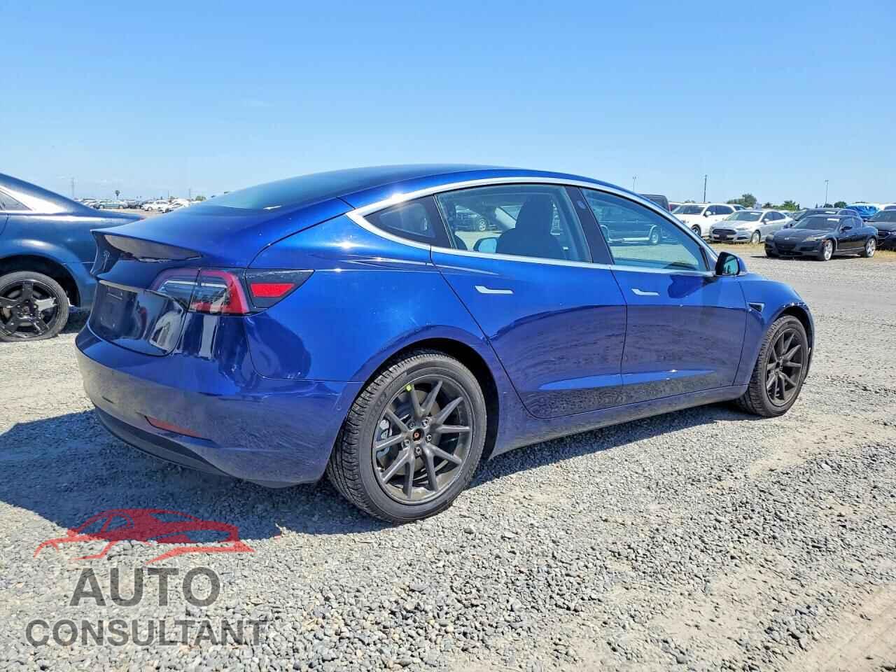 TESLA MODEL 3 2018 - 5YJ3E1EA6JF042276