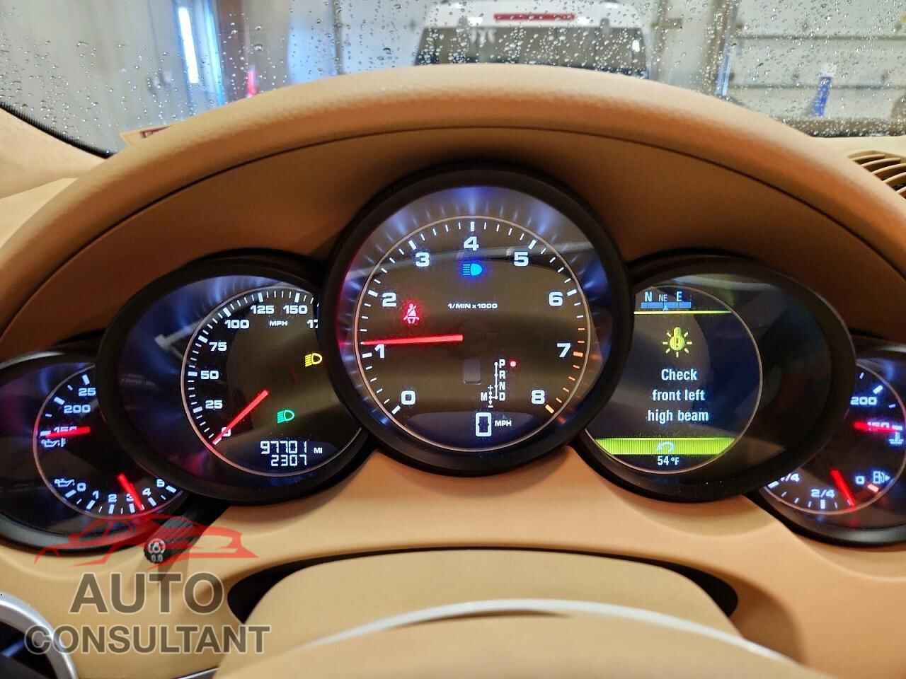 PORSCHE CAYENNE 2012 - WP1AA2A25CLA10327