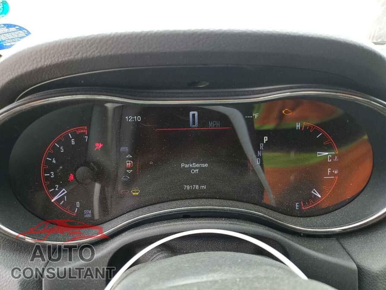 DODGE DURANGO 2018 - 1C4RDJDG9JC242715