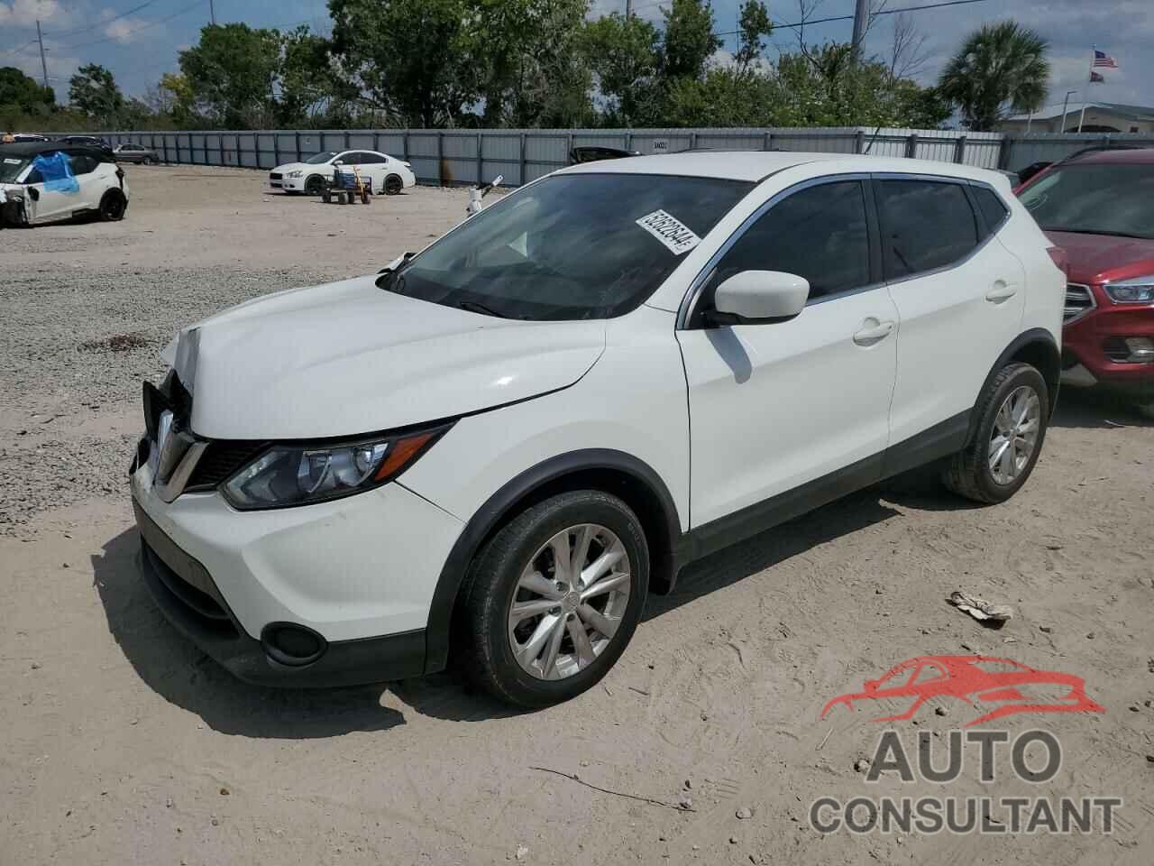 NISSAN ROGUE 2018 - JN1BJ1CPXJW159145