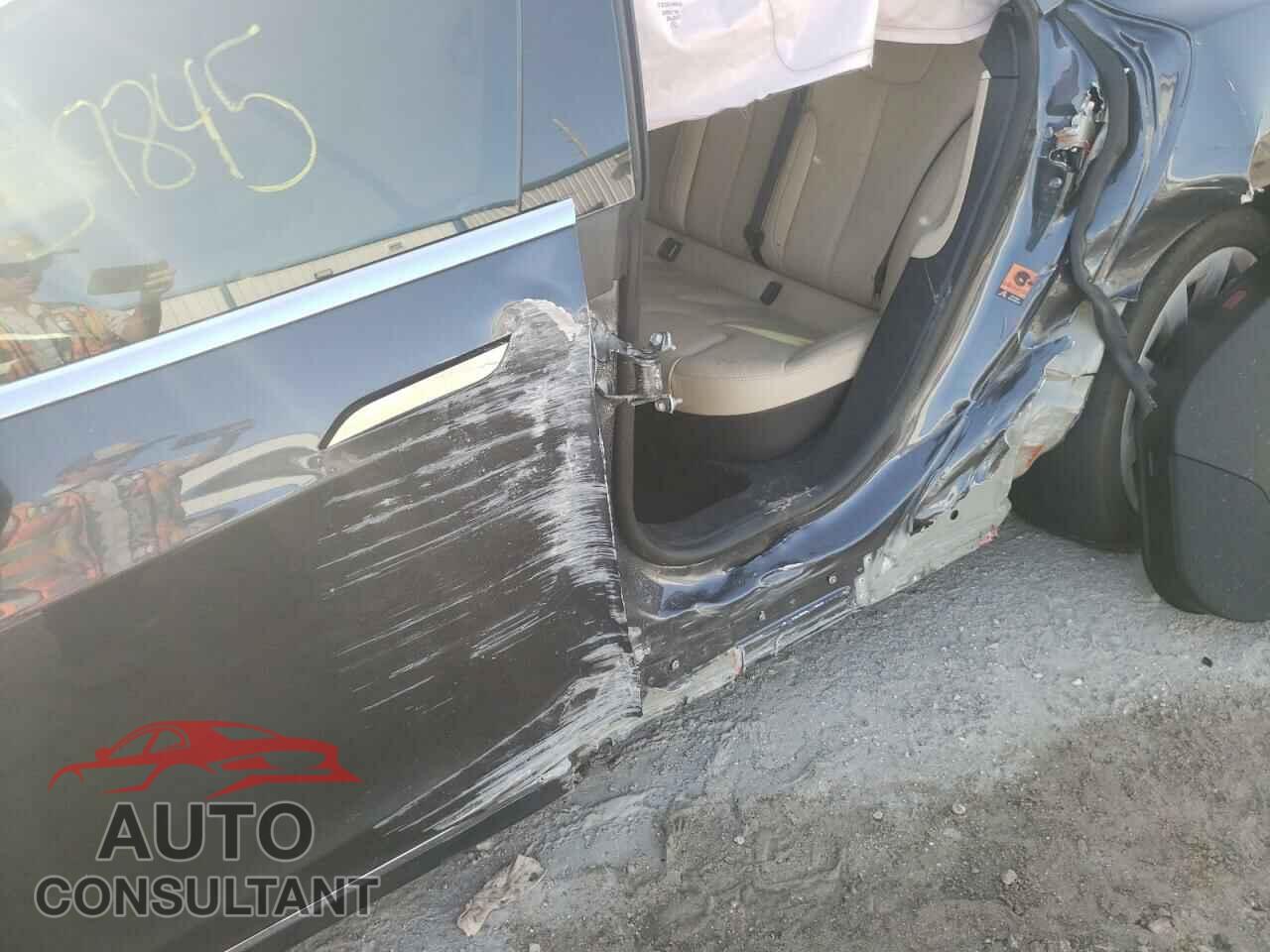TESLA MODEL S 2017 - 5YJSA1E16HF186475
